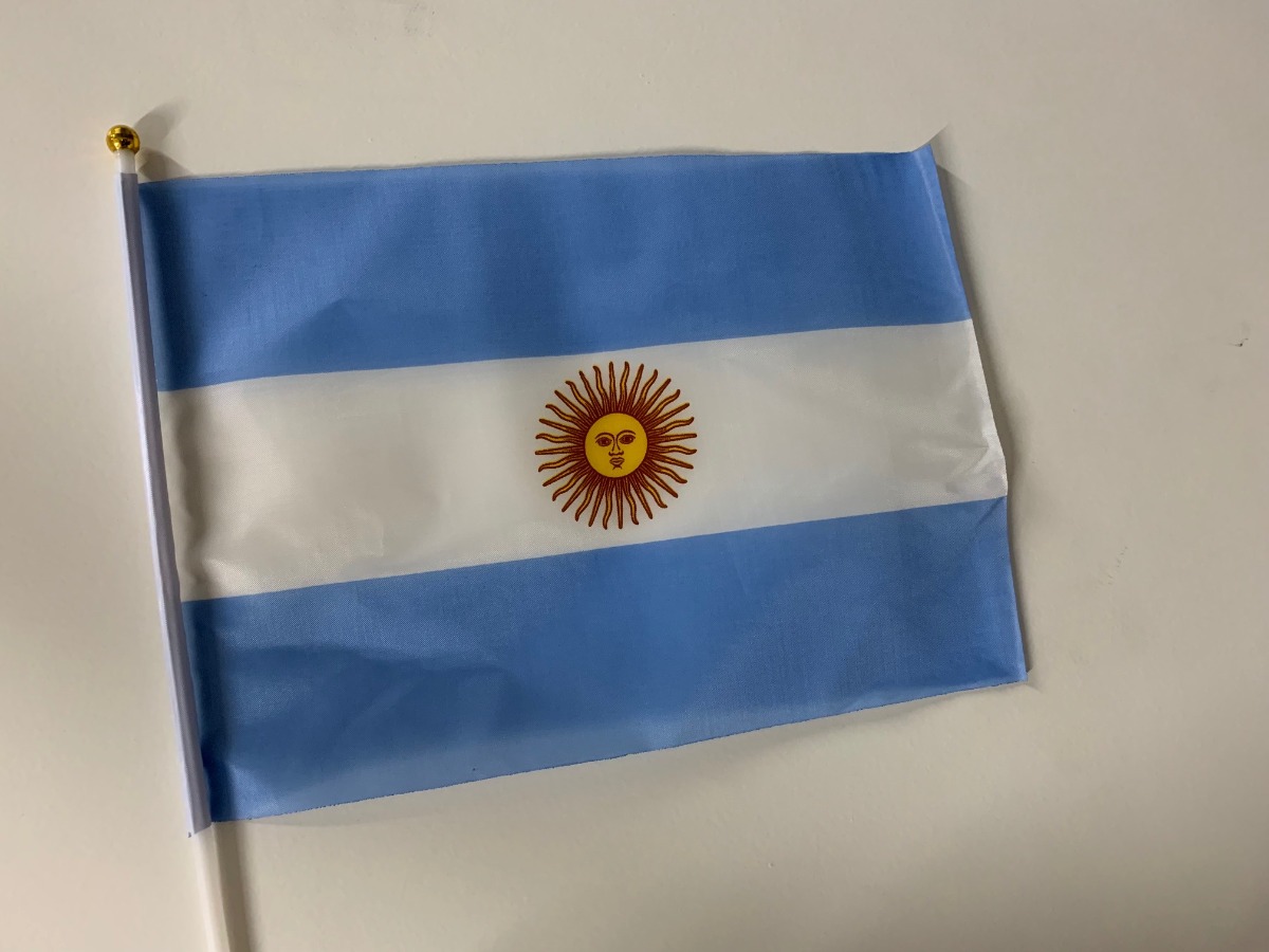 BANDERA PLÁST.N*3 C/SOL 32x50cm.